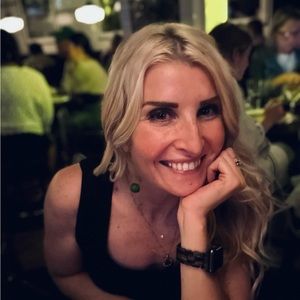 Meet your Posher, Harper